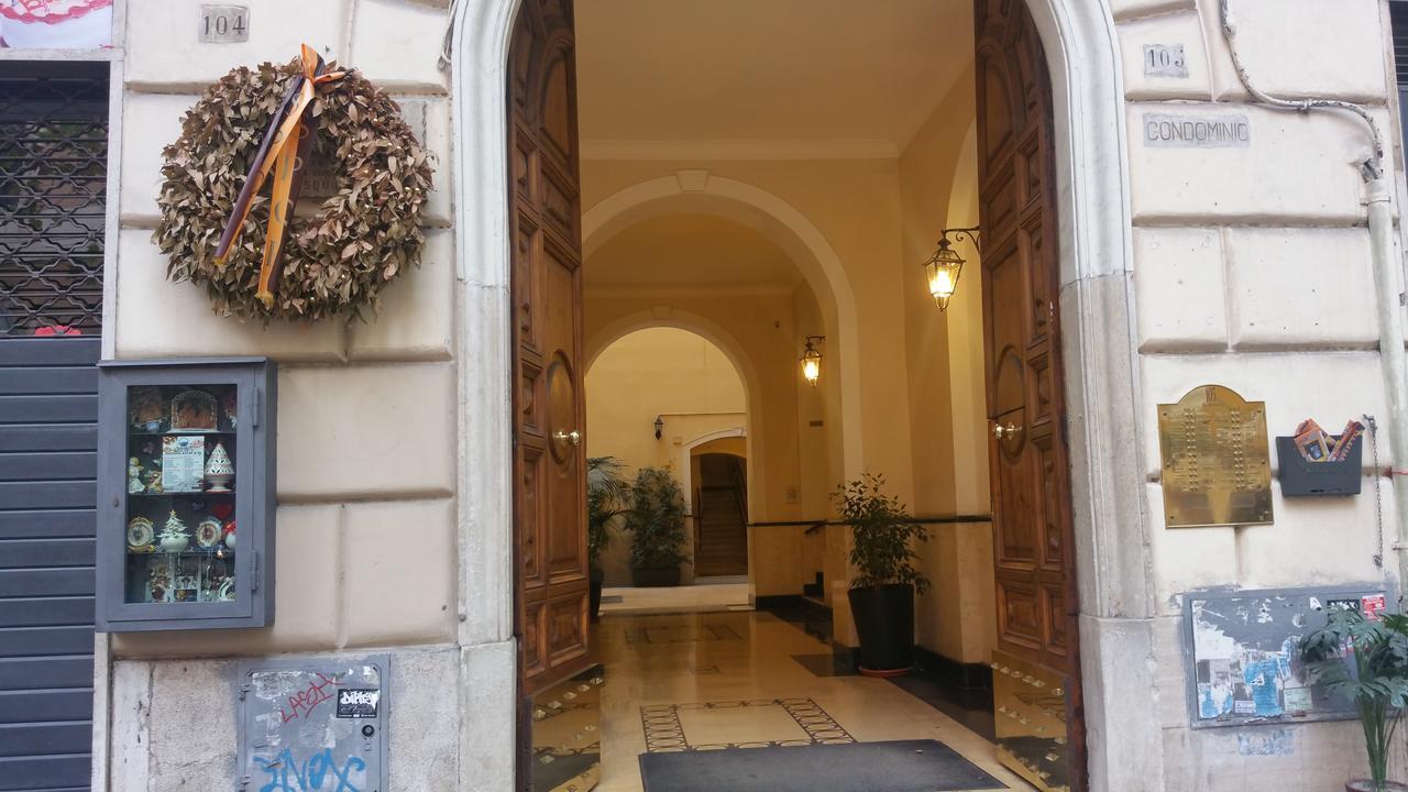 Merulana Holidays Roma Exterior foto